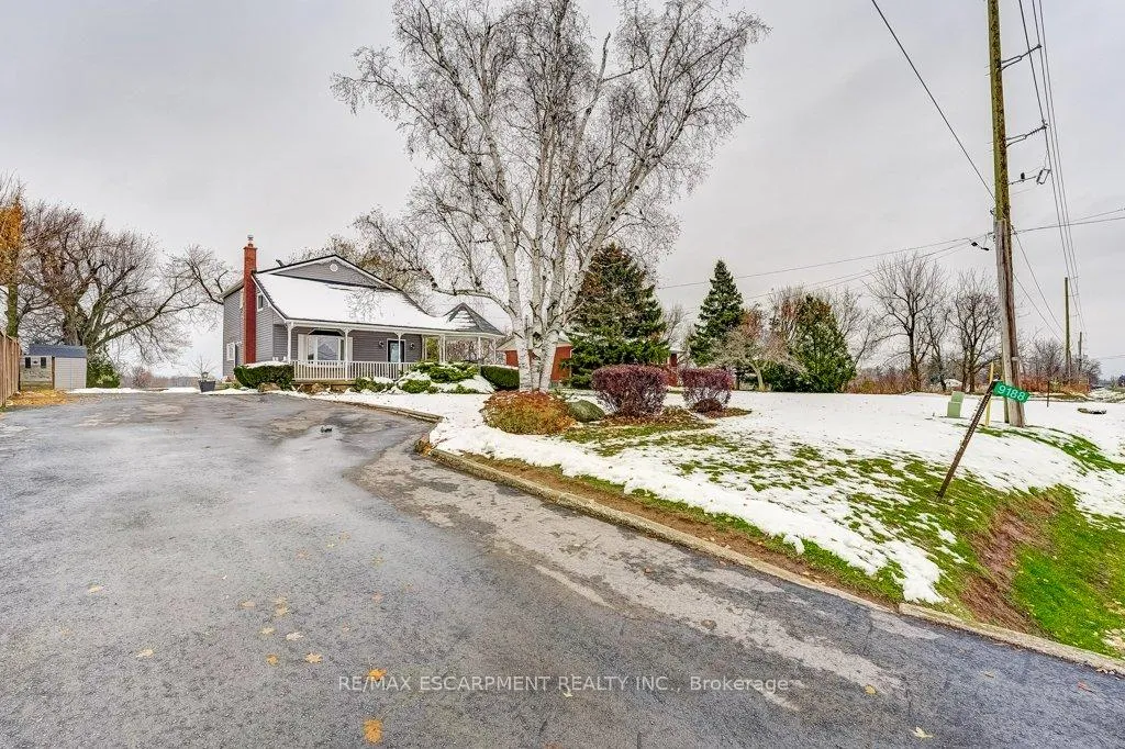 Photo 2 of 9188 Dickenson Road W, Hamilton, Rural Glanbrook — HOMEH