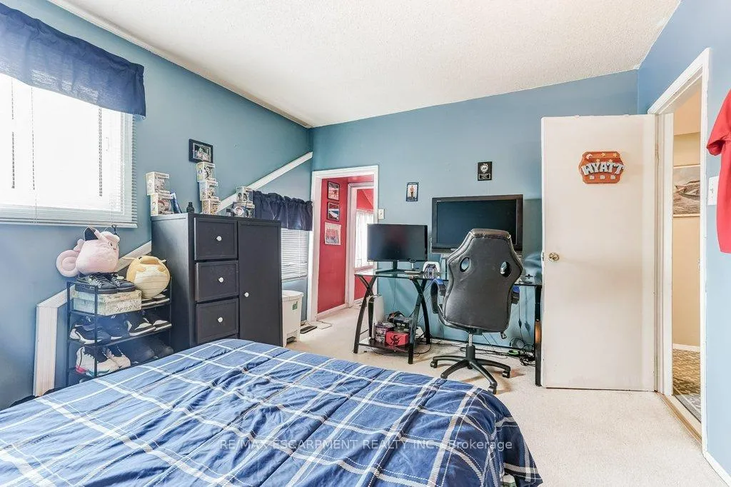 Photo 27 of 9188 Dickenson Road W, Hamilton, Rural Glanbrook — HOMEH