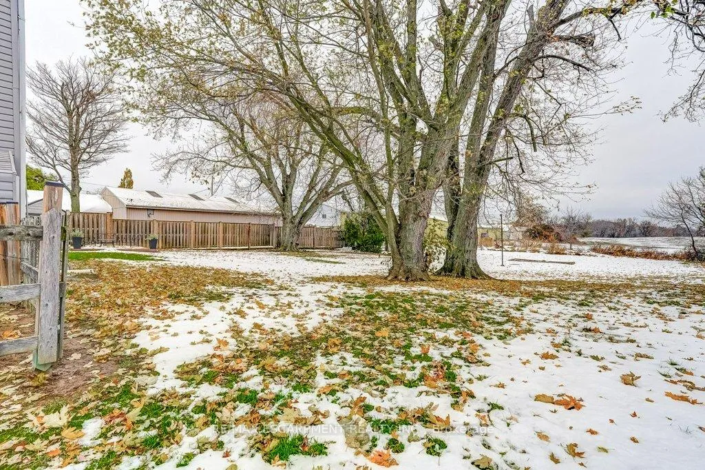 Photo 35 of 9188 Dickenson Road W, Hamilton, Rural Glanbrook — HOMEH