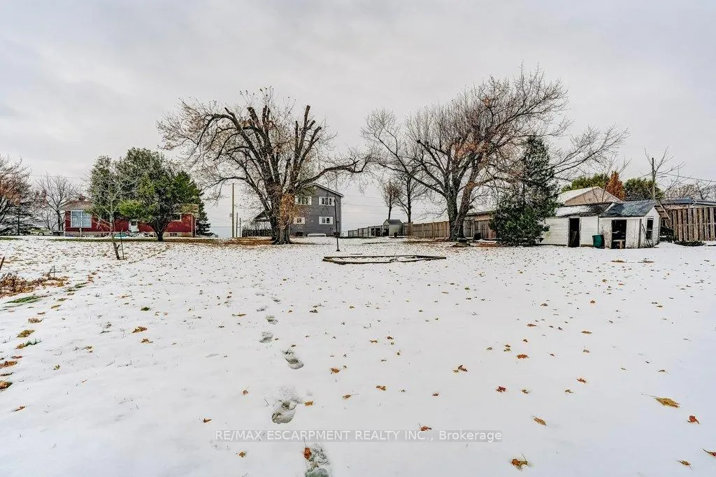 Photo 36 of 9188 Dickenson Road W, Hamilton, Rural Glanbrook — HOMEH