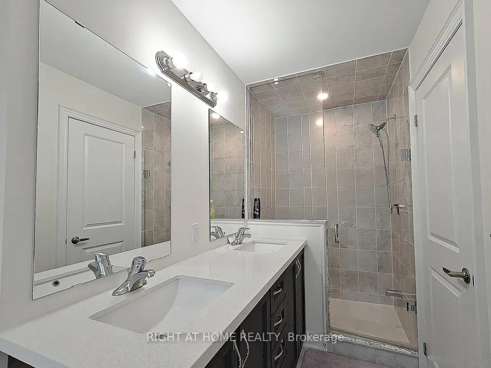 Photo 23 of 36 Andress Way, Markham, Cedarwood — HOMEH