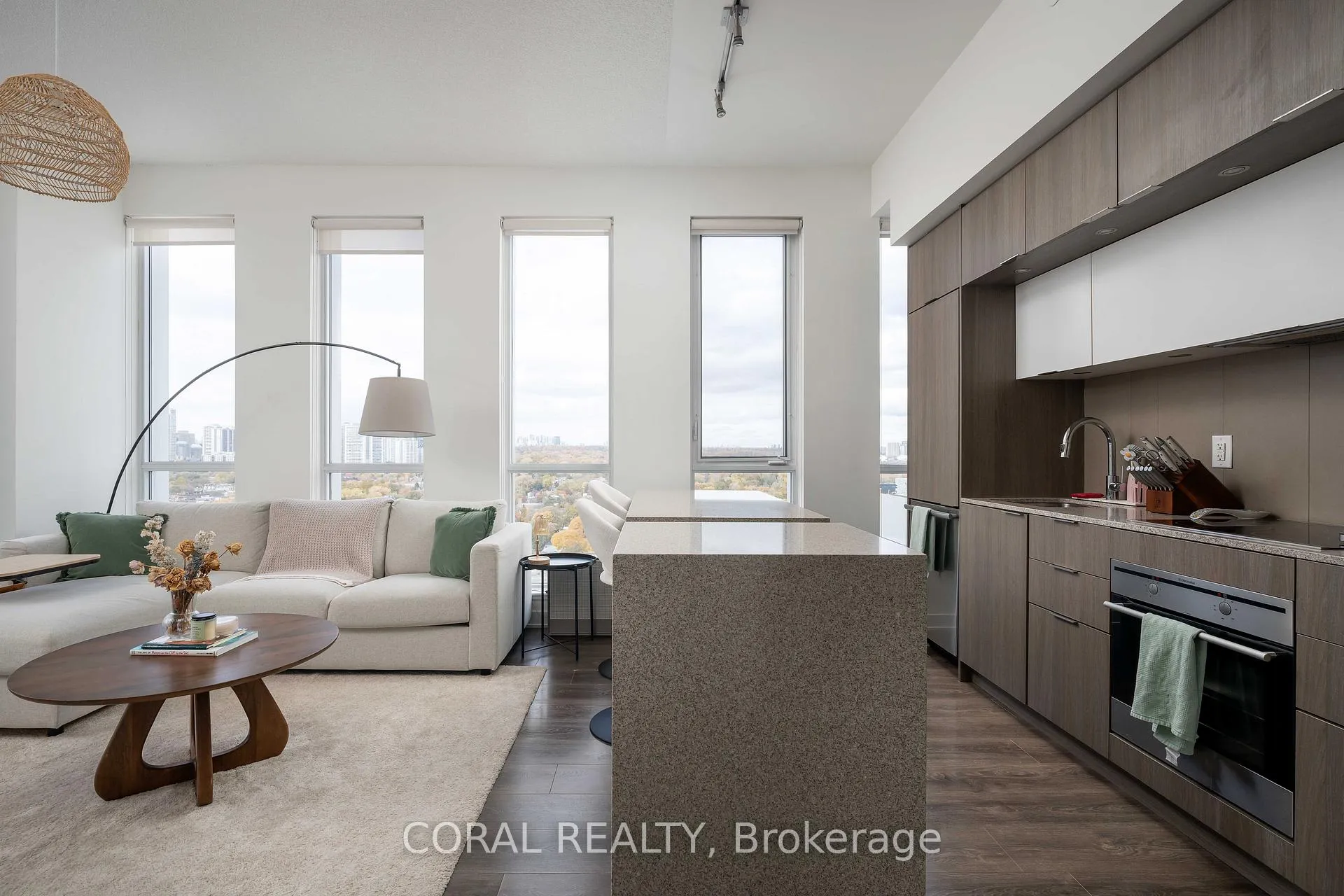 Photo 11 of Unit 2409, 170 Sumach Street, Toronto, Regent Park — HOMEH