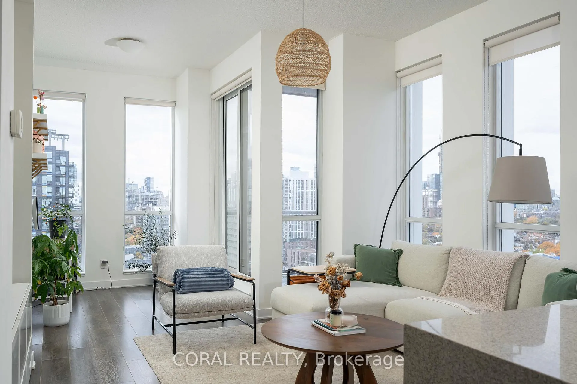 Photo 18 of Unit 2409, 170 Sumach Street, Toronto, Regent Park — HOMEH