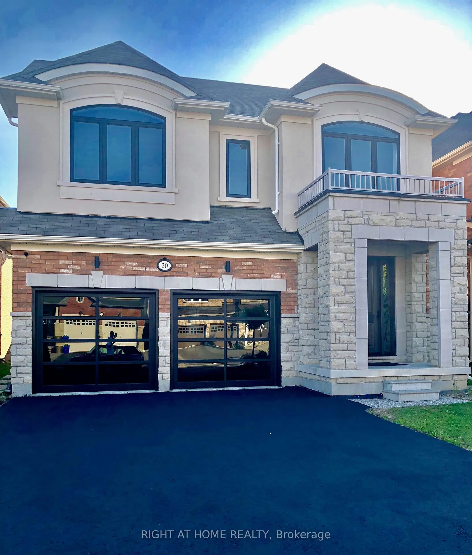 Front of 20 Ironbark Court