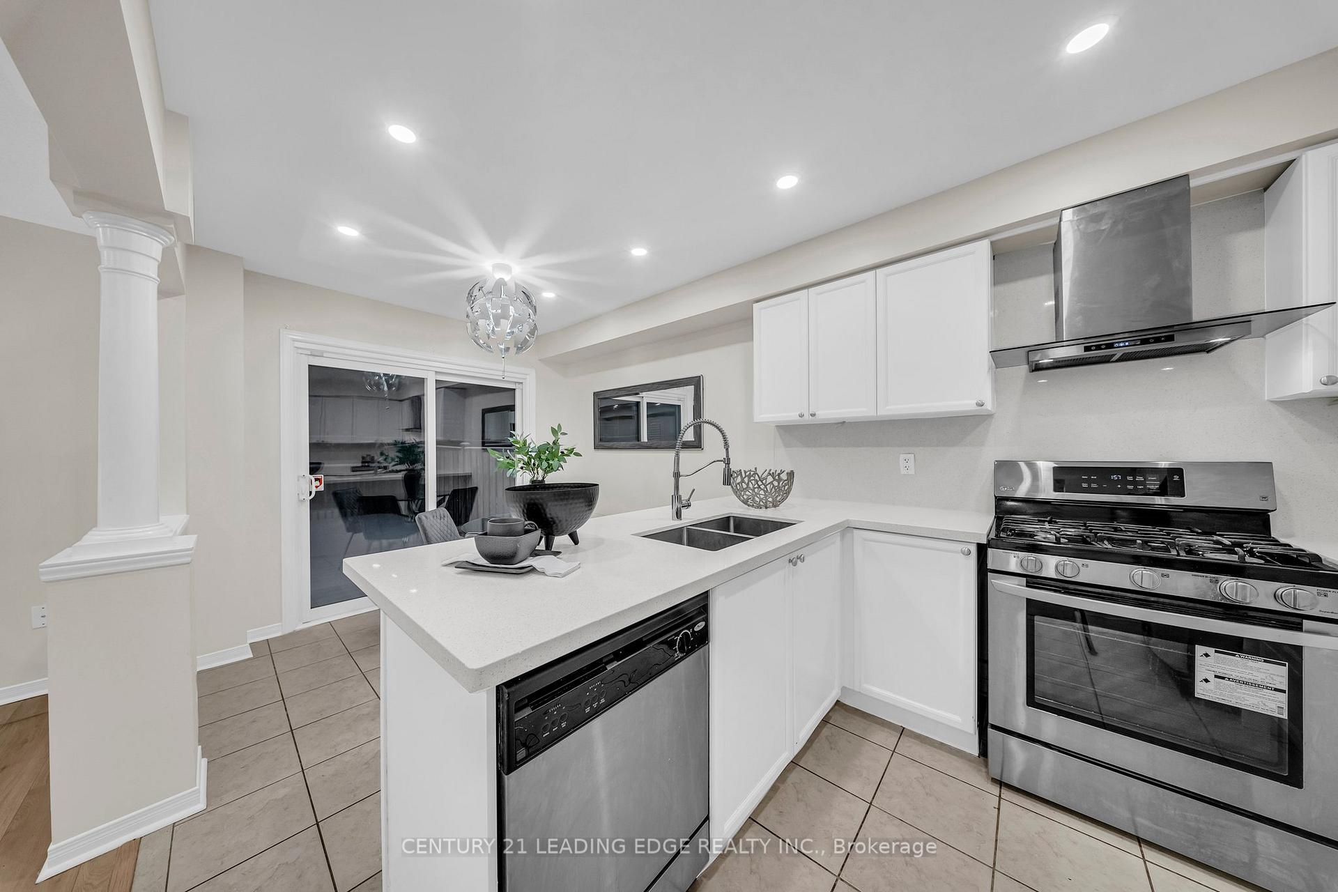 Photo 12 of 12 Styles Crescent, Ajax, Northeast Ajax — HOMEH