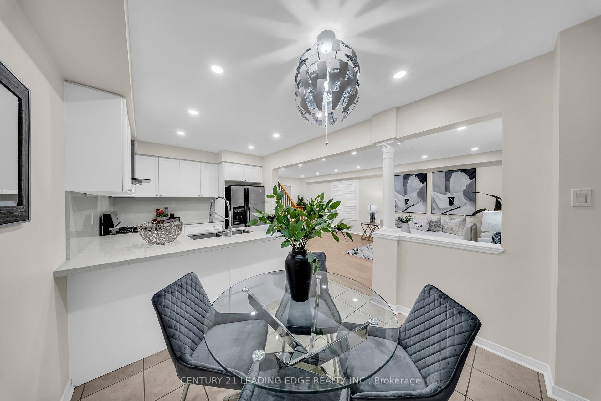 Photo 13 of 12 Styles Crescent, Ajax, Northeast Ajax — HOMEH