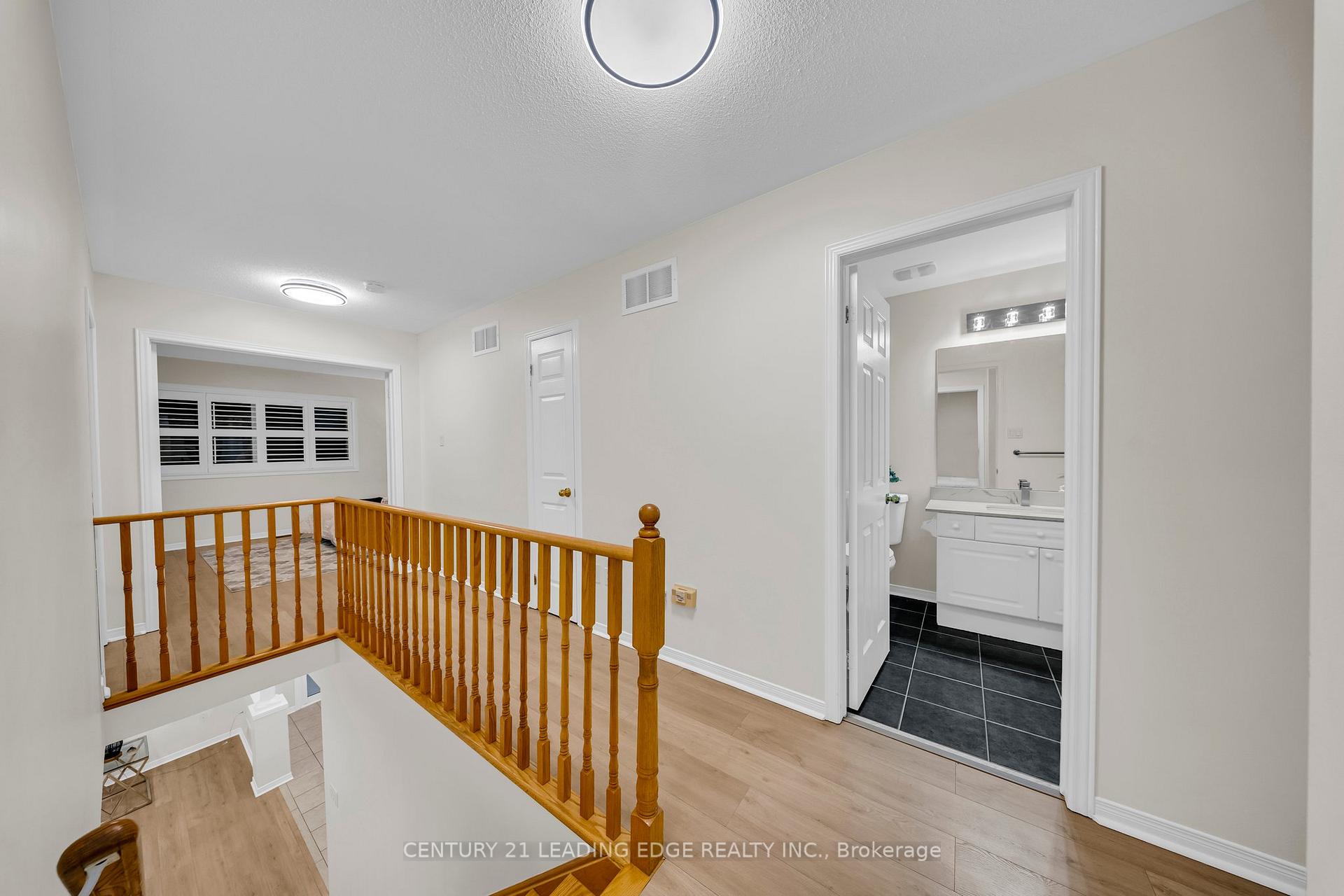 Photo 16 of 12 Styles Crescent, Ajax, Northeast Ajax — HOMEH