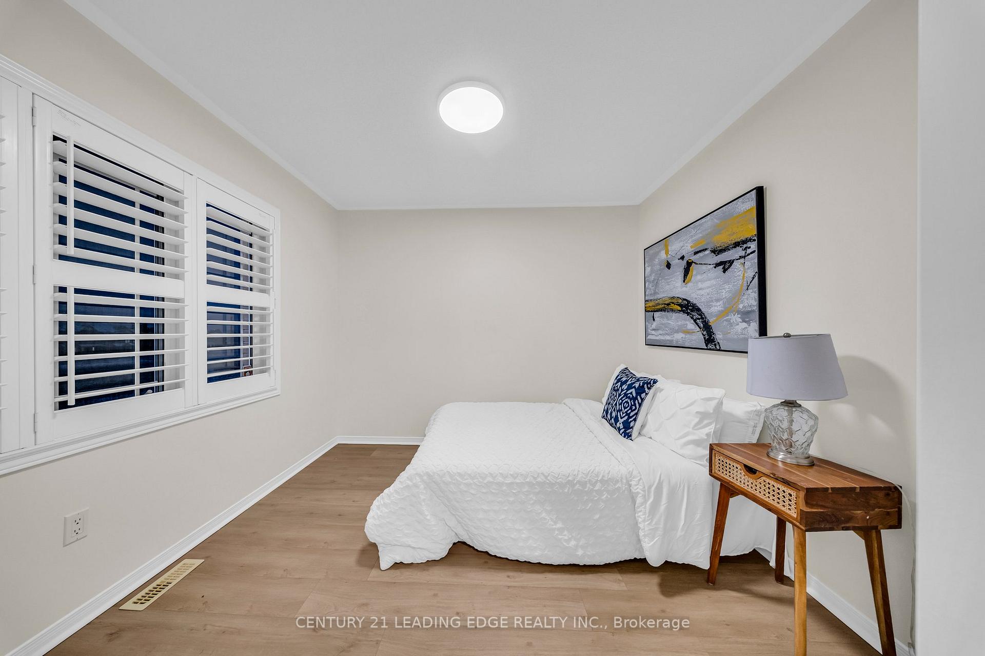 Photo 17 of 12 Styles Crescent, Ajax, Northeast Ajax — HOMEH