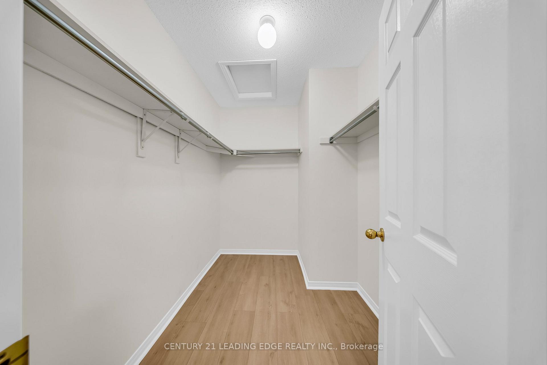 Photo 24 of 12 Styles Crescent, Ajax, Northeast Ajax — HOMEH