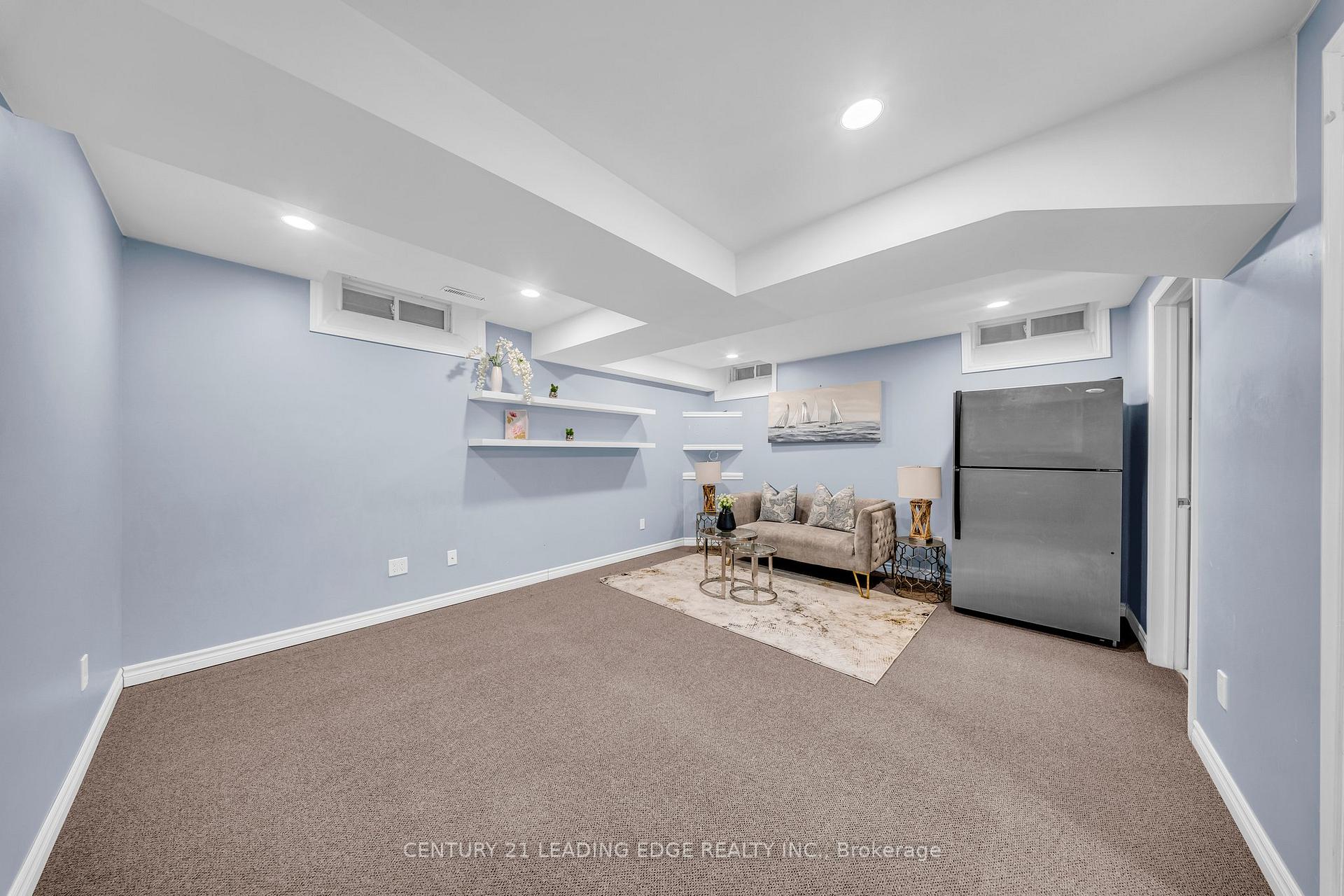 Photo 28 of 12 Styles Crescent, Ajax, Northeast Ajax — HOMEH