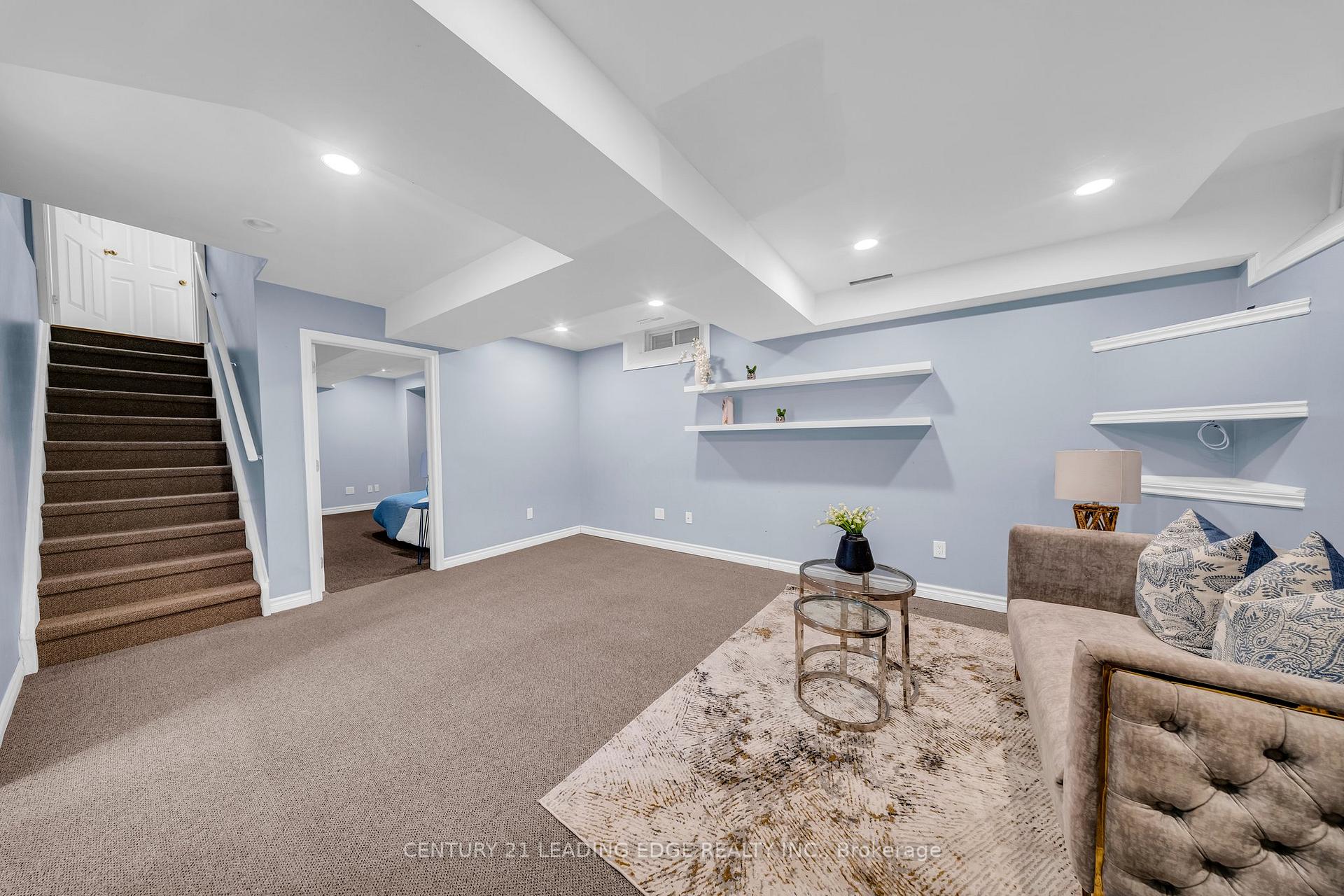 Photo 29 of 12 Styles Crescent, Ajax, Northeast Ajax — HOMEH