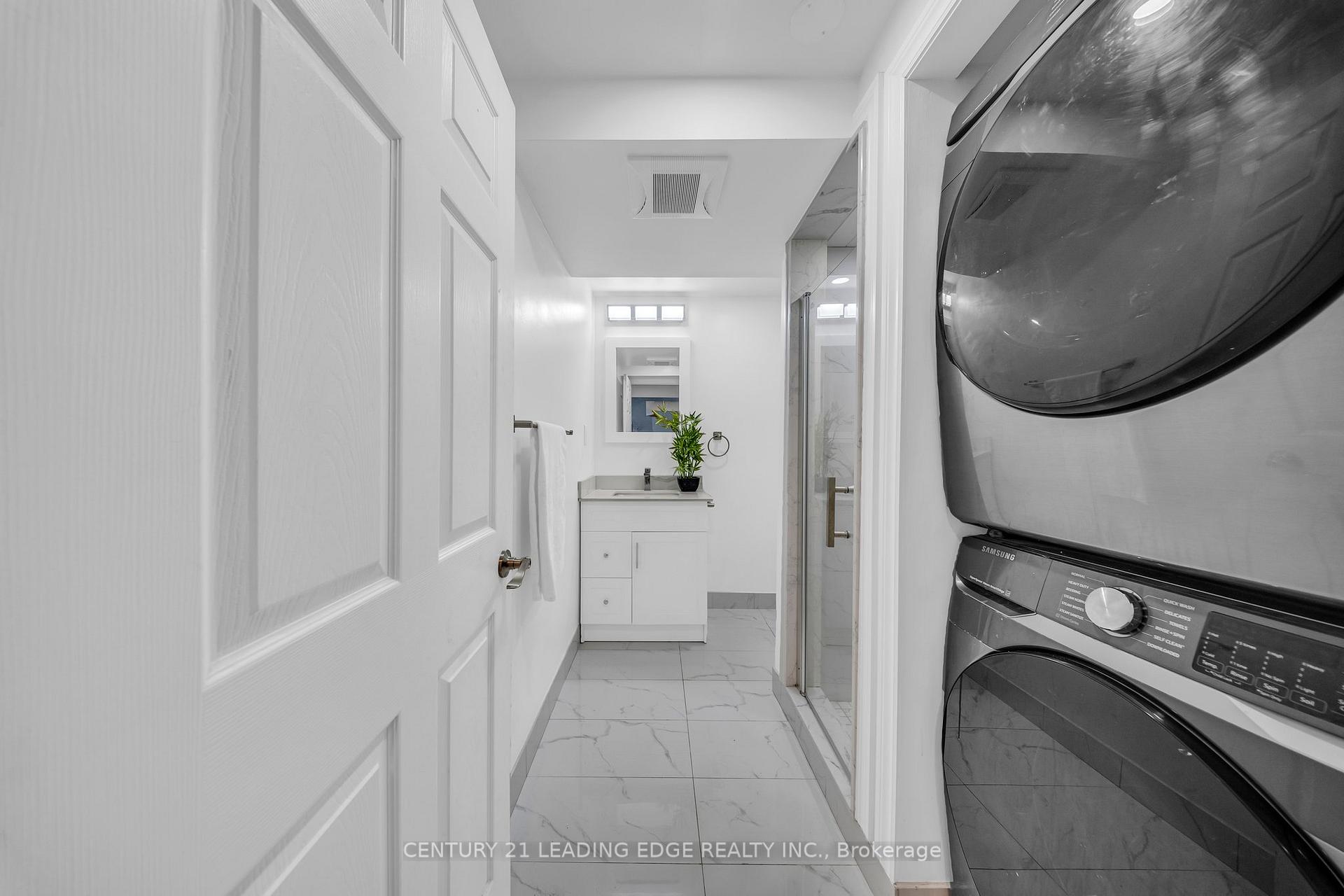 Photo 32 of 12 Styles Crescent, Ajax, Northeast Ajax — HOMEH