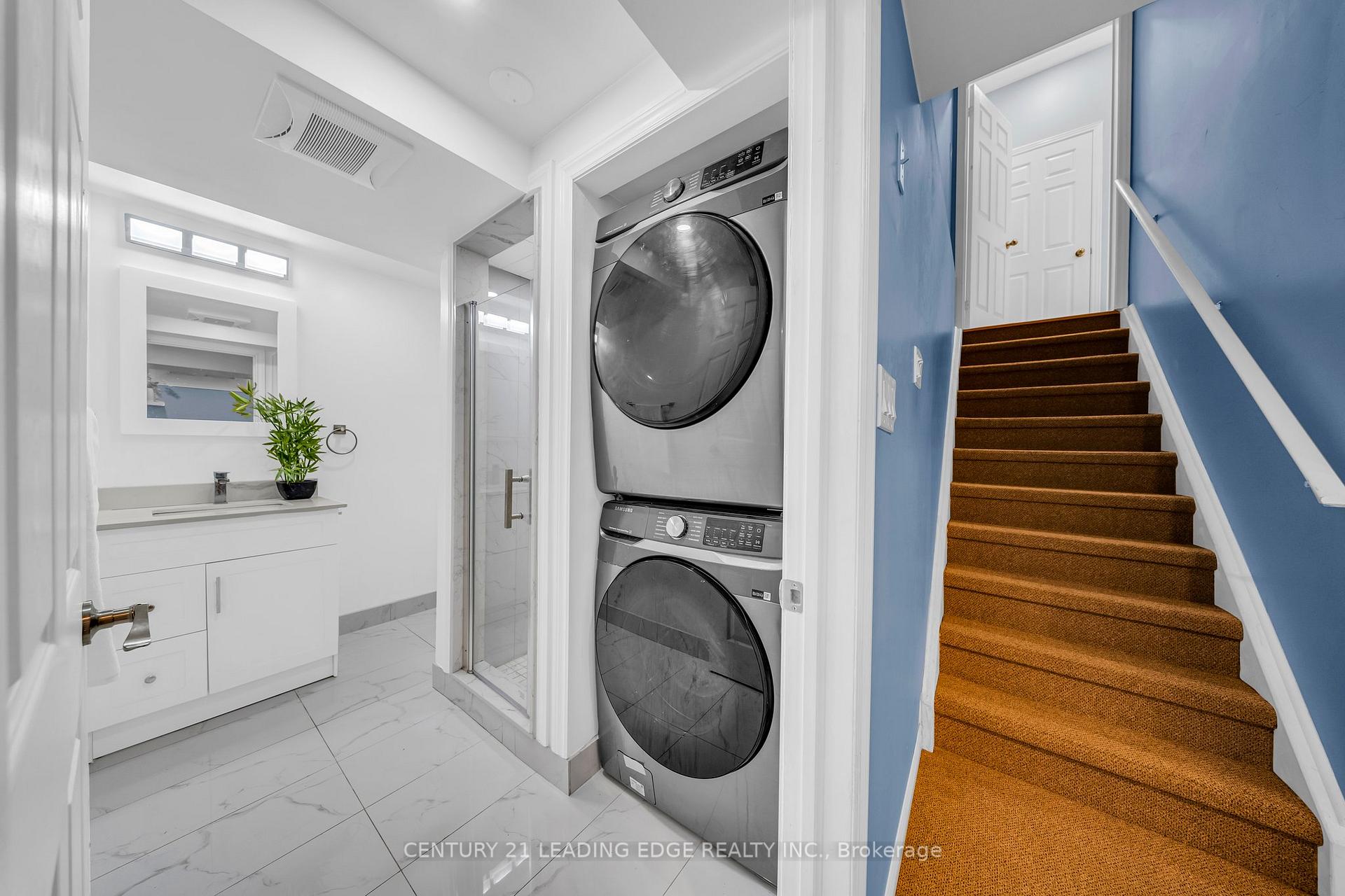 Photo 33 of 12 Styles Crescent, Ajax, Northeast Ajax — HOMEH