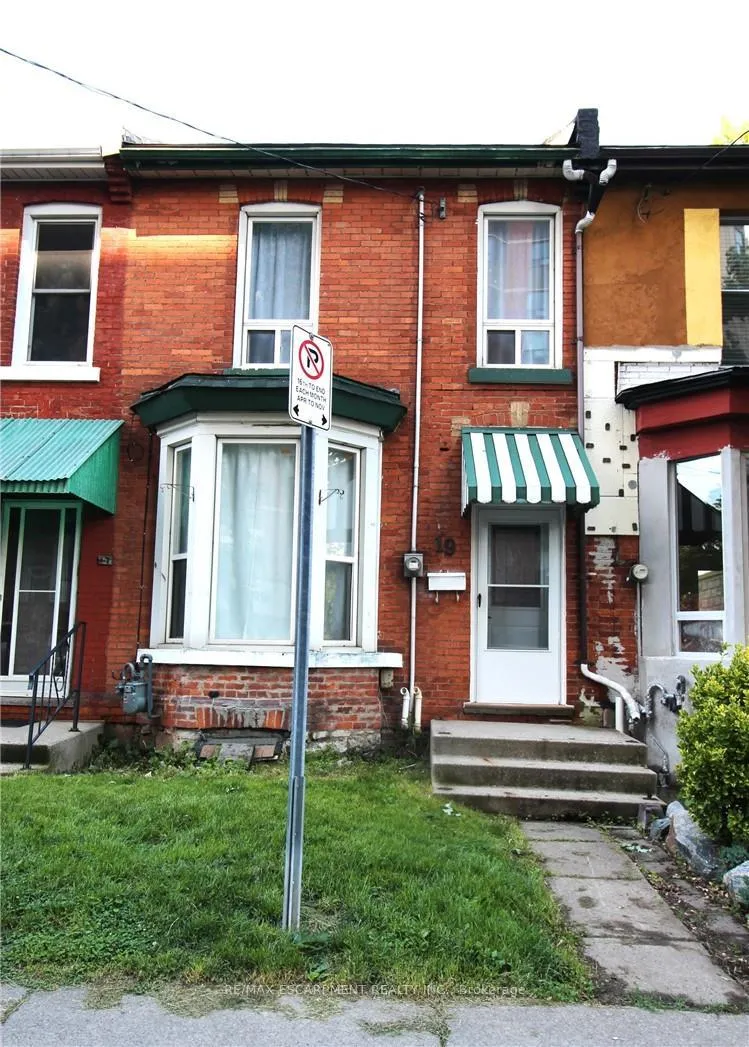 Photo 29 of 19 Emerald Street N, Hamilton, Landsdale — HOMEH
