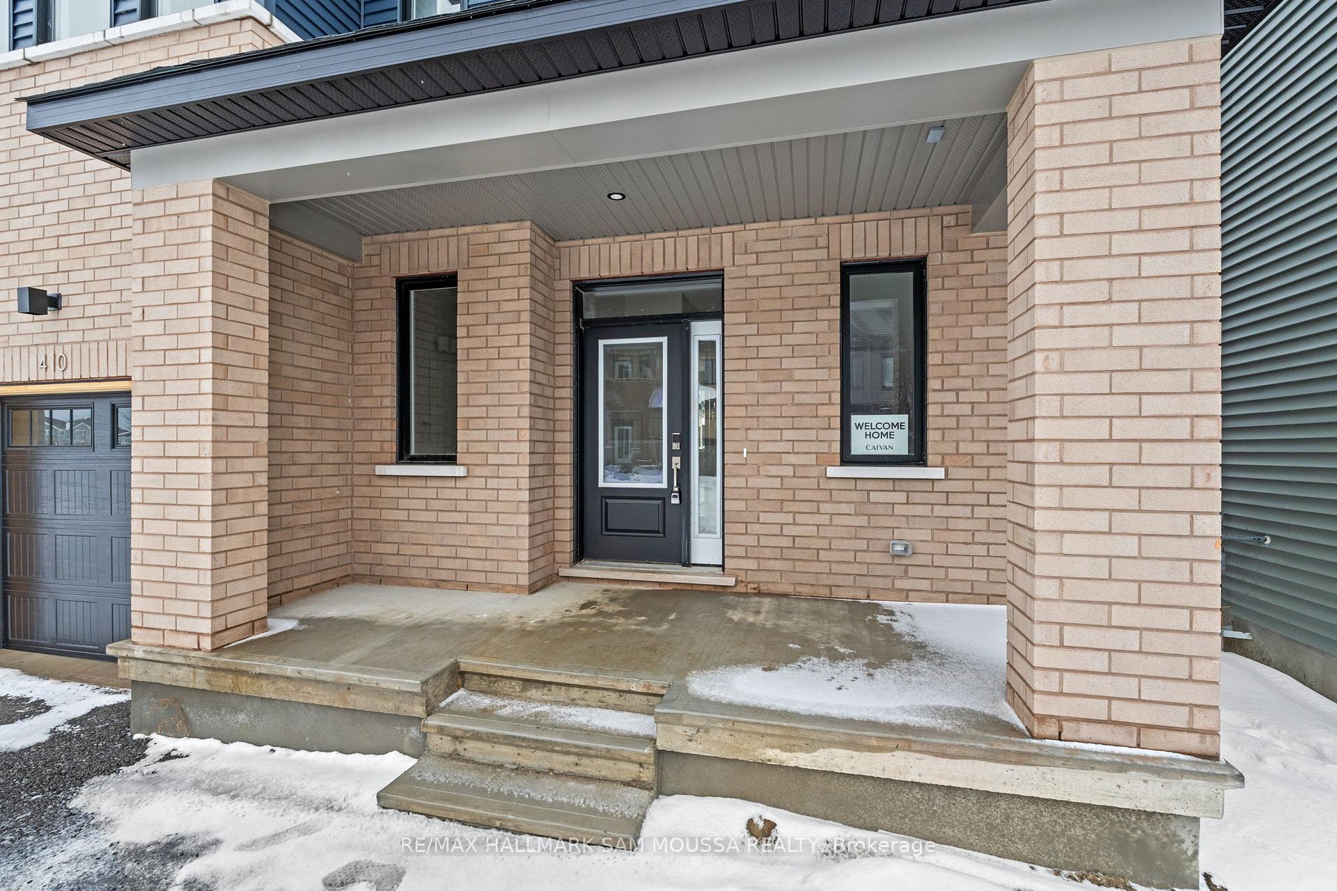 Photo 4 of 410 Euphoria Crescent, Ottawa, Barrhaven - Heritage Park — HOMEH