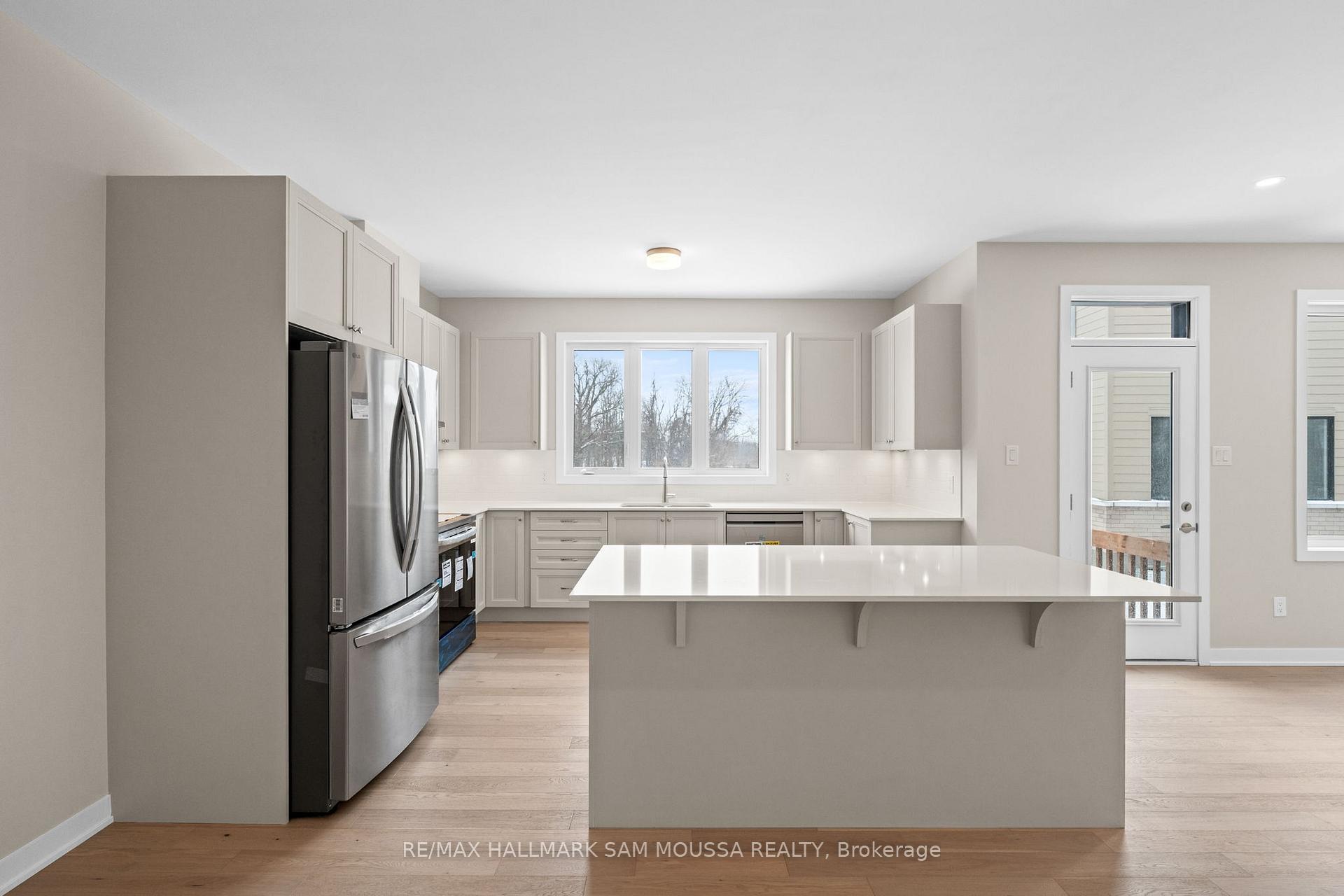 Photo 16 of 410 Euphoria Crescent, Ottawa, Barrhaven - Heritage Park — HOMEH