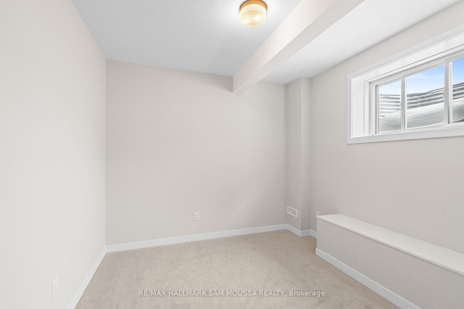 Photo 37 of 410 Euphoria Crescent, Ottawa, Barrhaven - Heritage Park — HOMEH