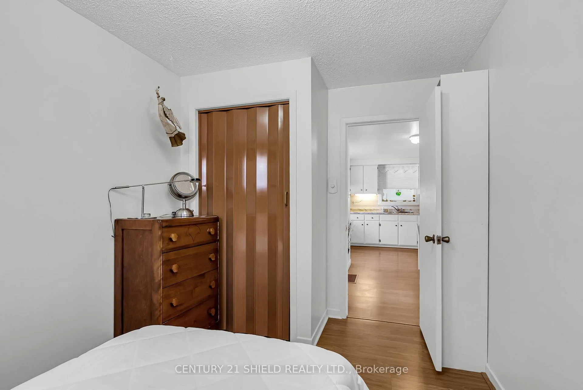 Photo 8 of 1201 Daly Avenue, Cornwall — HOMEH