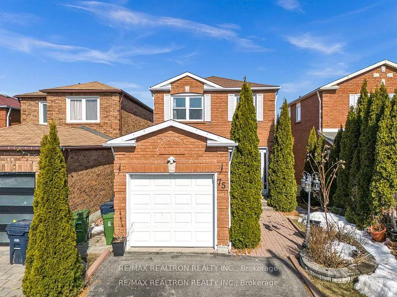 Front of 75 Grayson Crescent