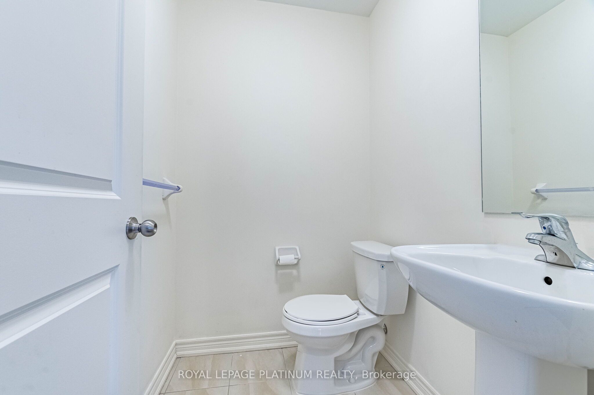 Photo 28 of 45 Haymarket Drive, Brampton, Northwest Brampton — HOMEH
