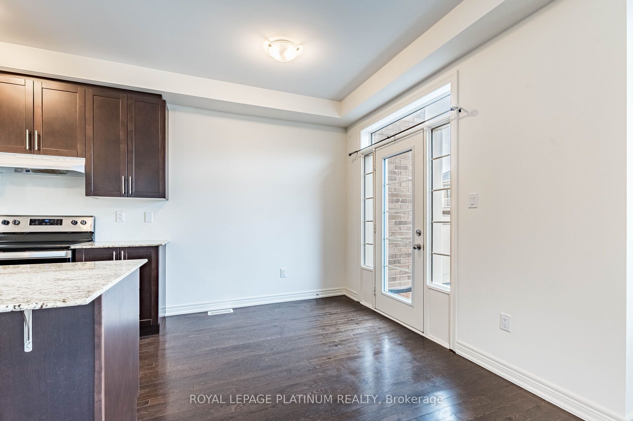 Photo 27 of 45 Haymarket Drive, Brampton, Northwest Brampton — HOMEH
