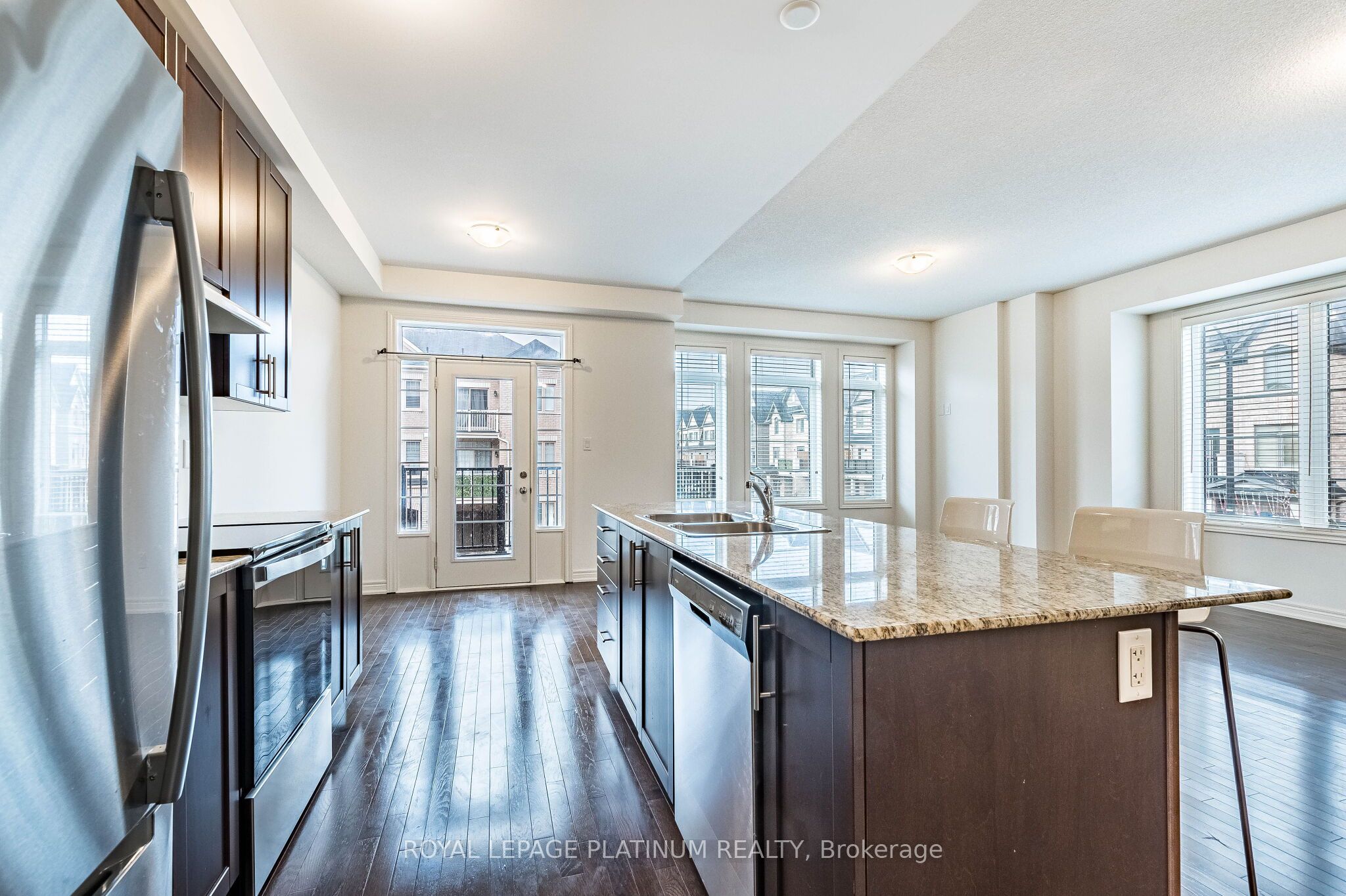 Photo 22 of 45 Haymarket Drive, Brampton, Northwest Brampton — HOMEH