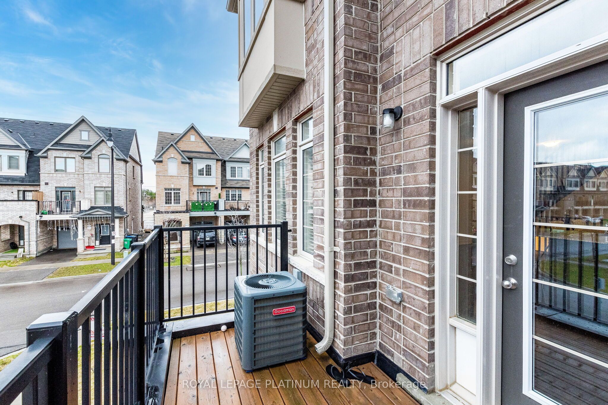 Photo 44 of 45 Haymarket Drive, Brampton, Northwest Brampton — HOMEH