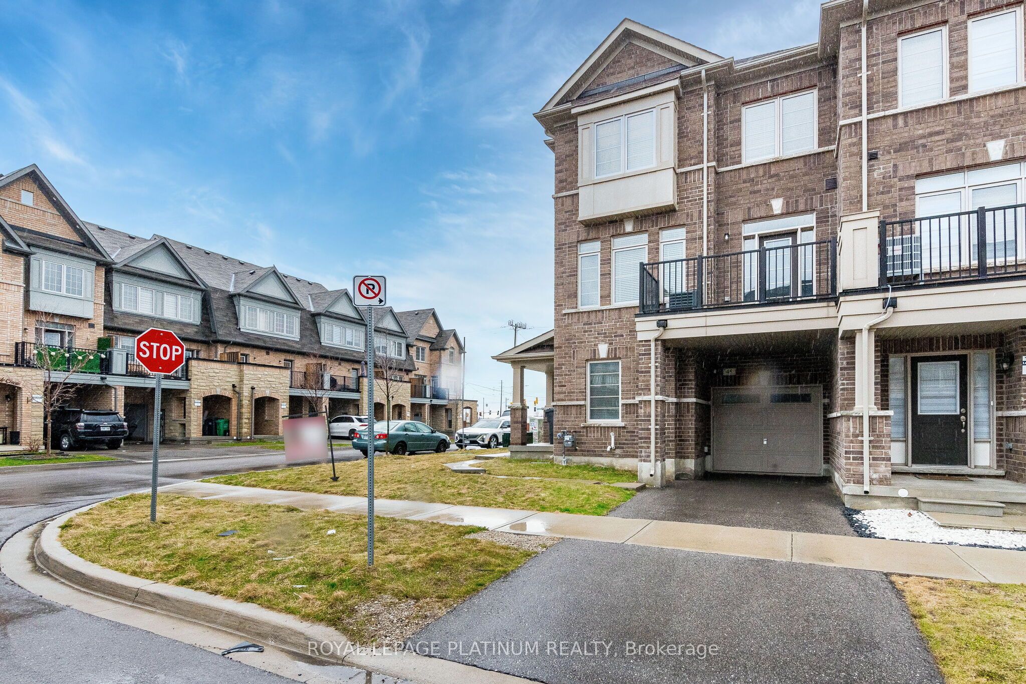 Photo 1 of 45 Haymarket Drive, Brampton, Northwest Brampton — HOMEH