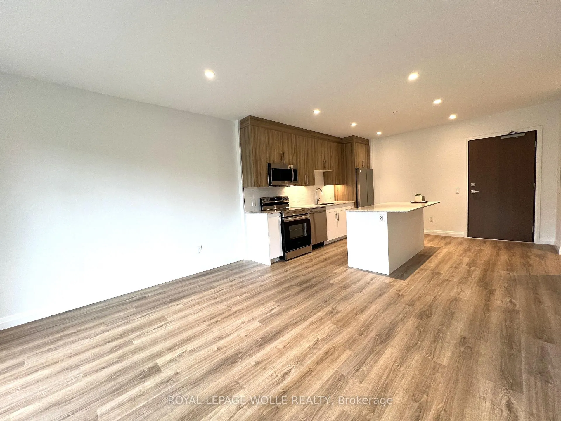 Photo 20 of Unit 411, 525 New Dundee Road, Kitchener — HOMEH