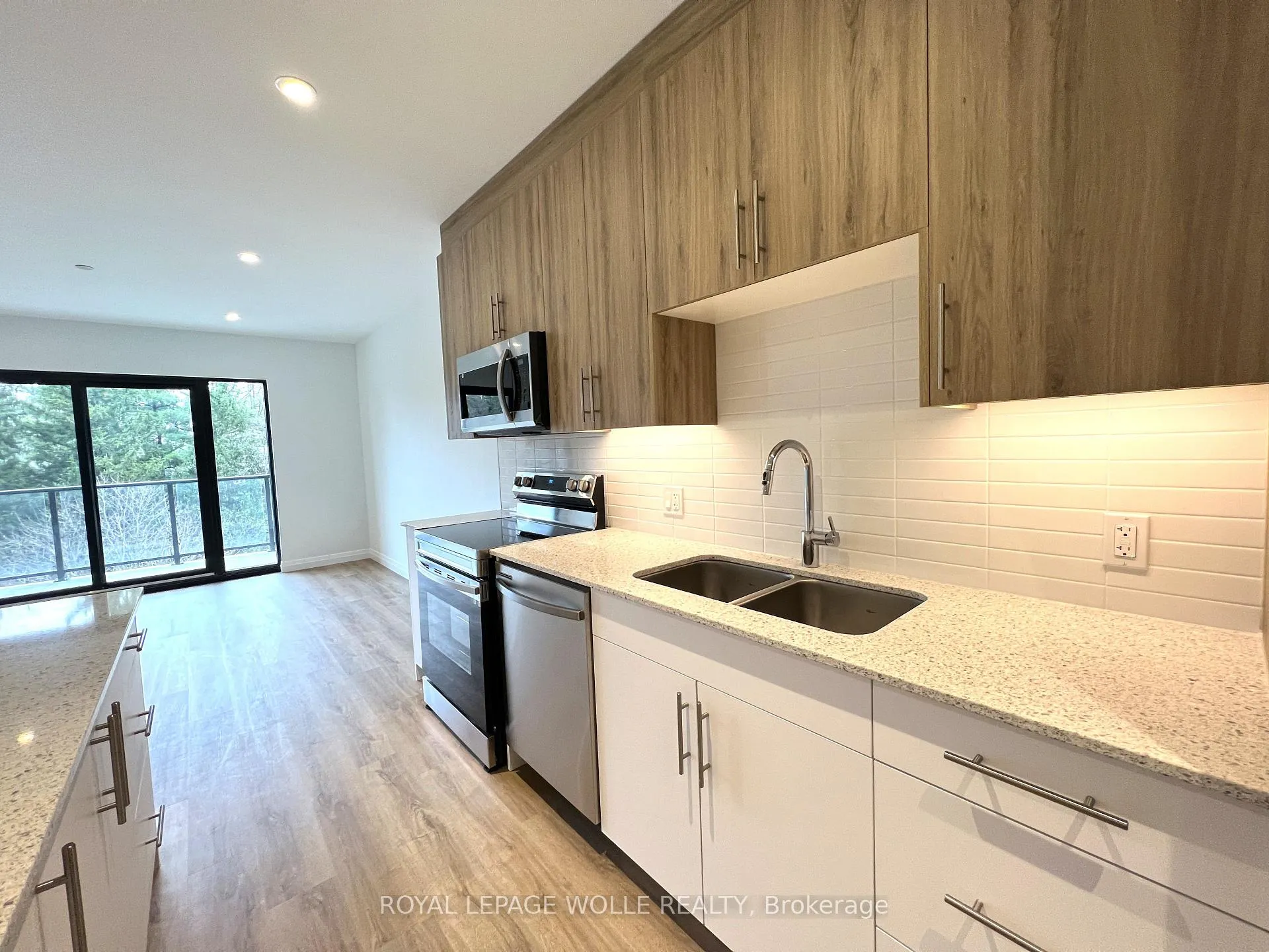 Photo 24 of Unit 411, 525 New Dundee Road, Kitchener — HOMEH