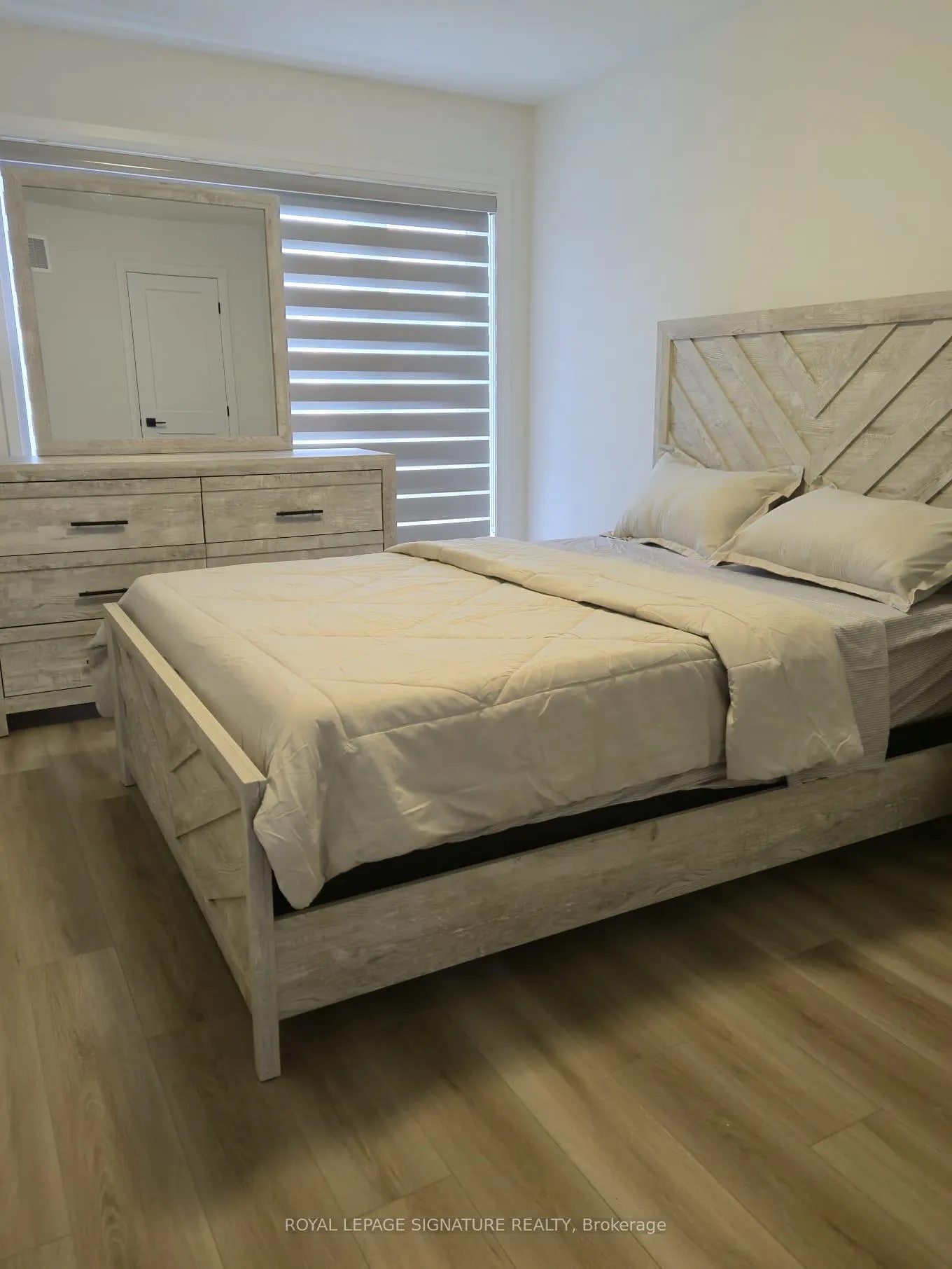 Photo 5 of Unit 17, 55 Tom Brown Drive, Brant, Paris — HOMEH