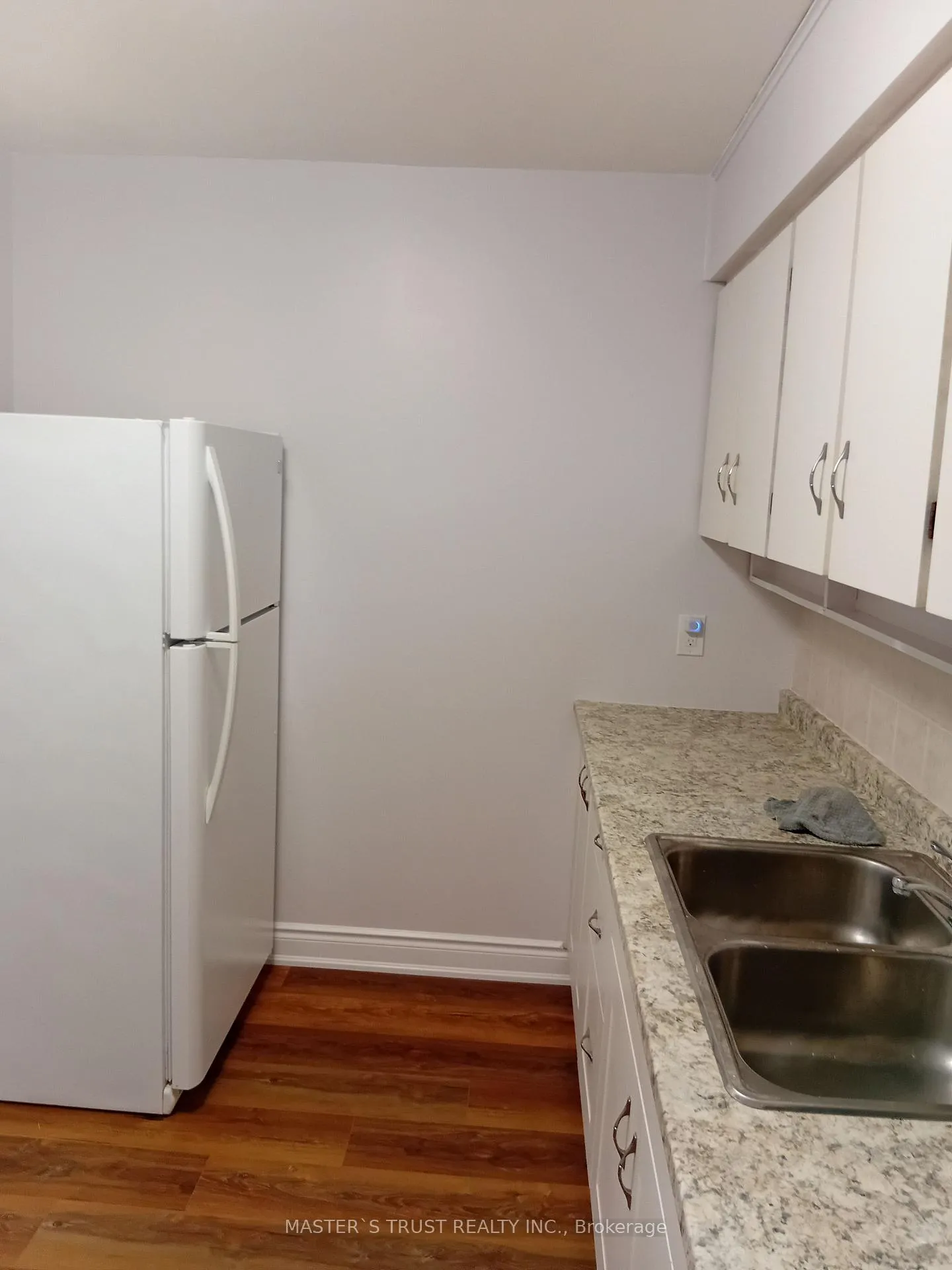 Photo 8 of Unit 1, 190 Borland Street E, Orillia — HOMEH