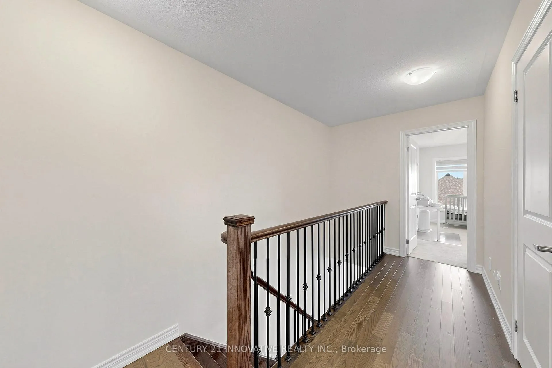 Photo 22 of 24 Icemaker Way, Whitby, Rural Whitby — HOMEH