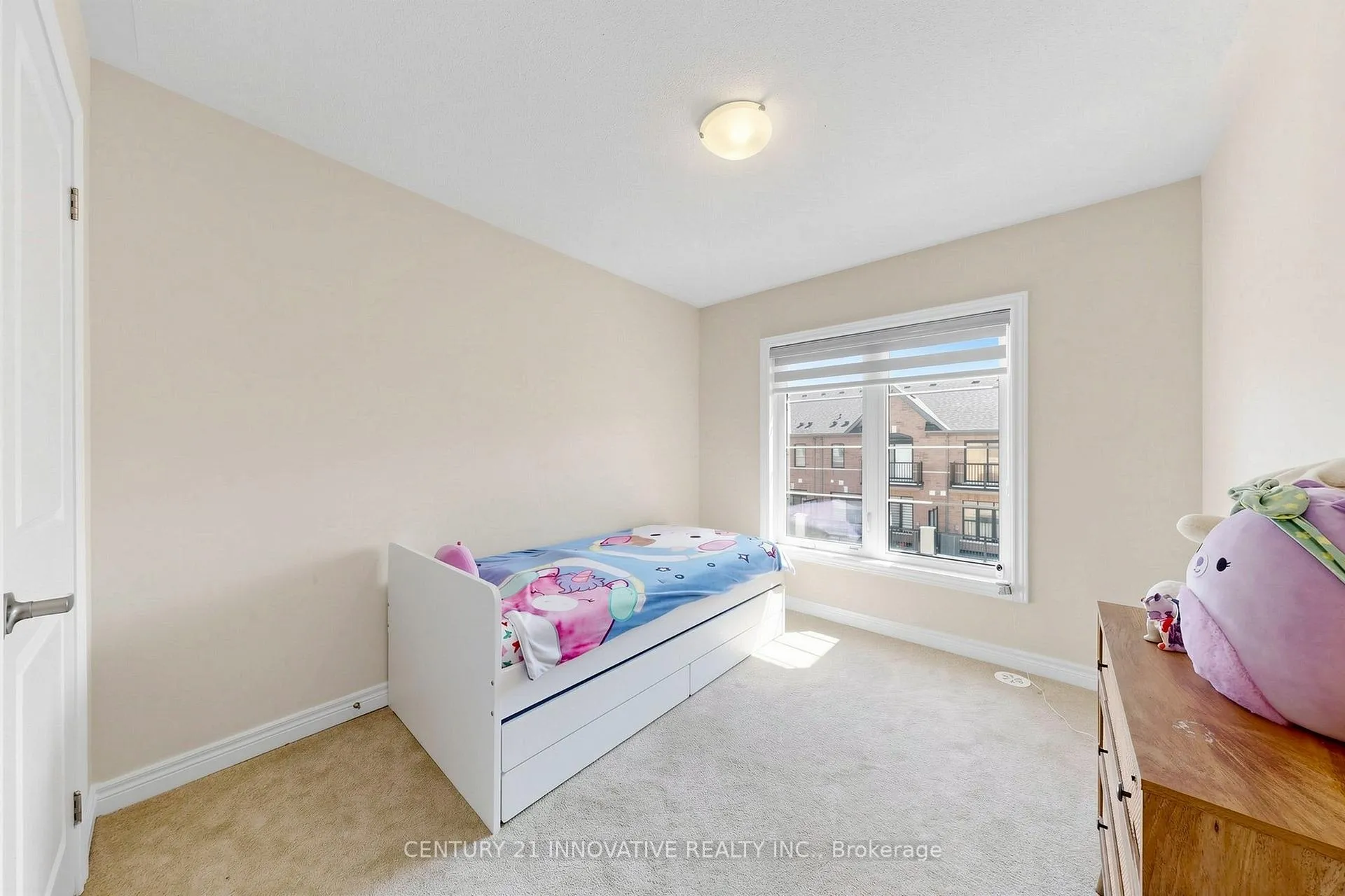 Photo 23 of 24 Icemaker Way, Whitby, Rural Whitby — HOMEH