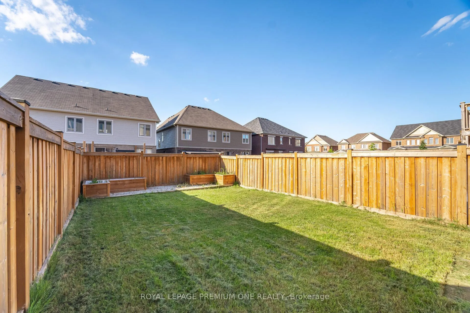 Photo 38 of 50 Casserley Crescent, New Tecumseth, Tottenham — HOMEH
