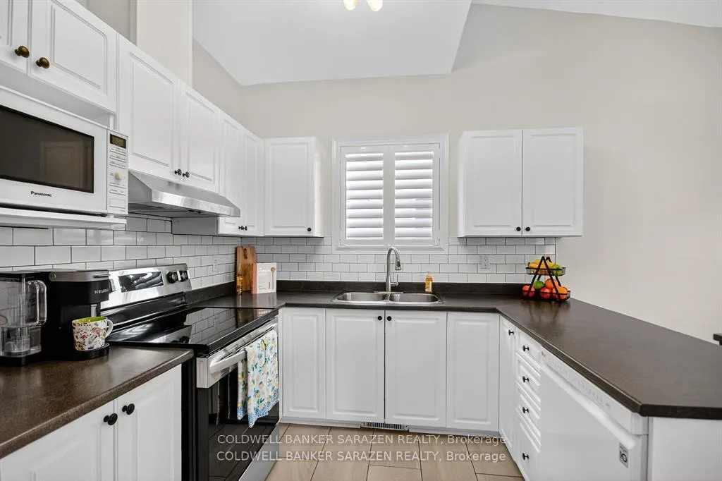 Photo 14 of 7 Whitechapel Crescent, Ottawa, Barrhaven - Longfields — HOMEH