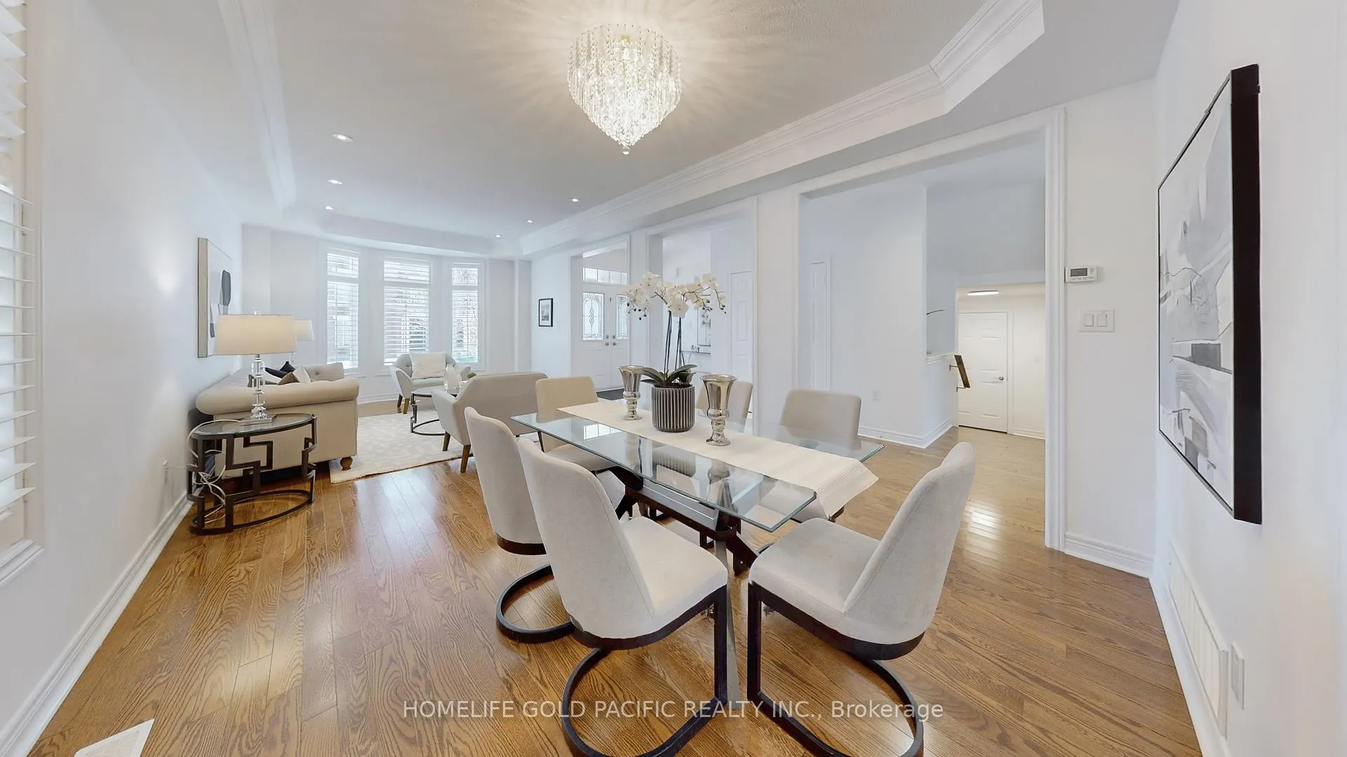 Photo 4 of 24 Earnshaw Drive, Markham, Victoria Square — HOMEH