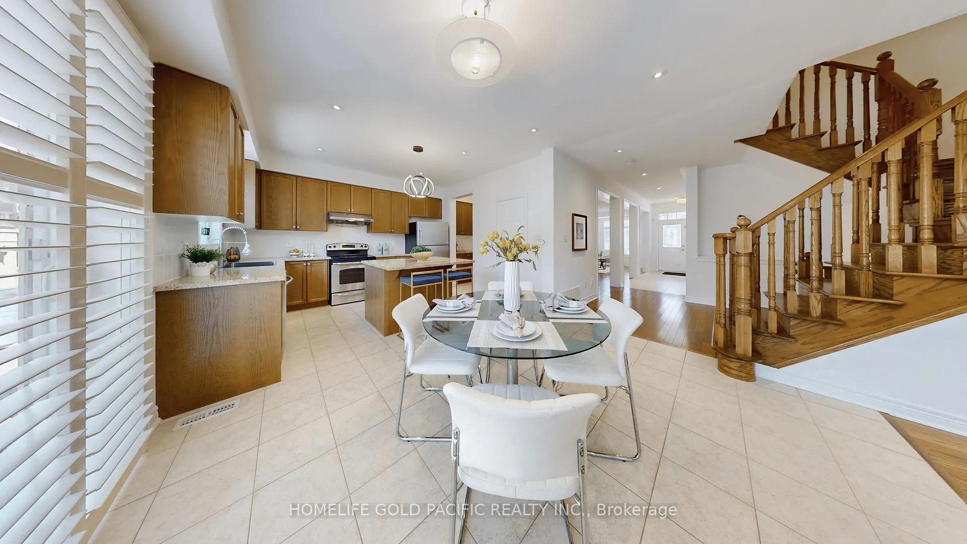 Photo 10 of 24 Earnshaw Drive, Markham, Victoria Square — HOMEH