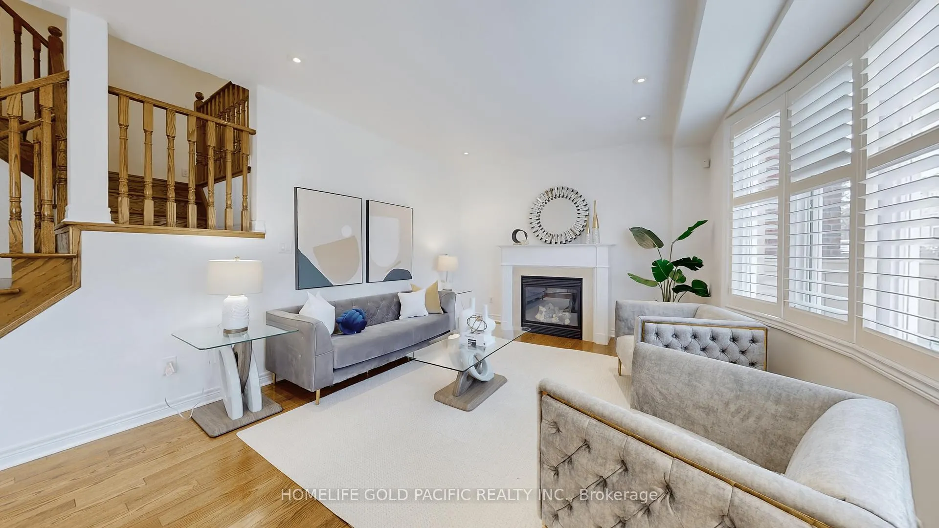 Photo 13 of 24 Earnshaw Drive, Markham, Victoria Square — HOMEH
