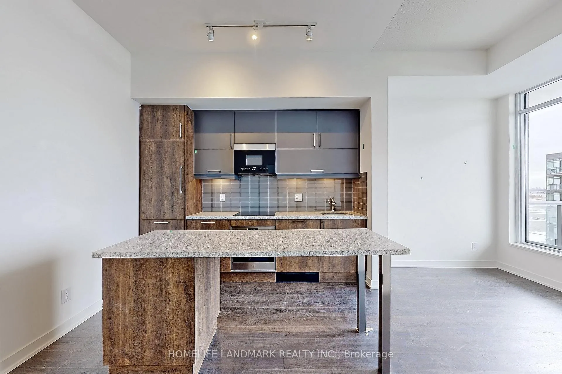 Photo 8 of Unit 1424, 8119 Birchmount Road, Markham, Unionville — HOMEH