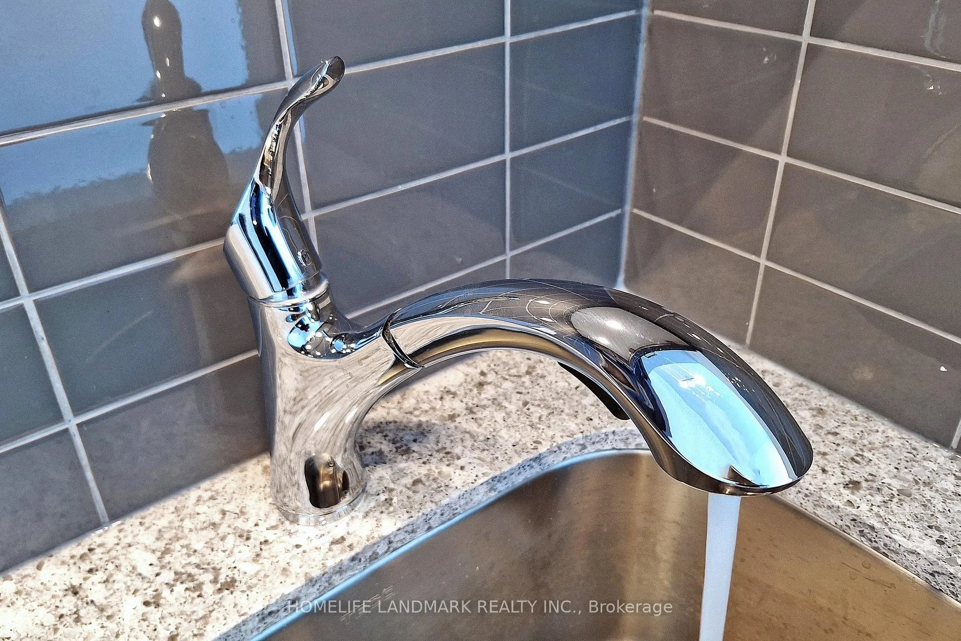 Photo 11 of Unit 1424, 8119 Birchmount Road, Markham, Unionville — HOMEH