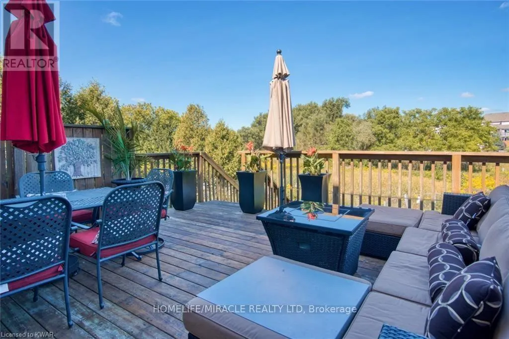 Photo 8 of 352 Bankside Drive, Kitchener, Highland West — HOMEH