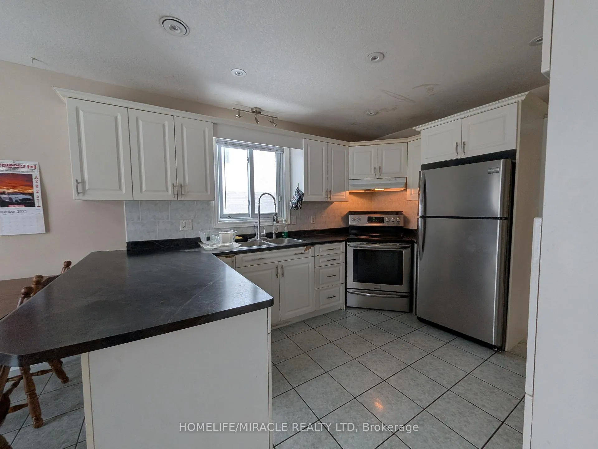 Photo 20 of 352 Bankside Drive, Kitchener, Highland West — HOMEH