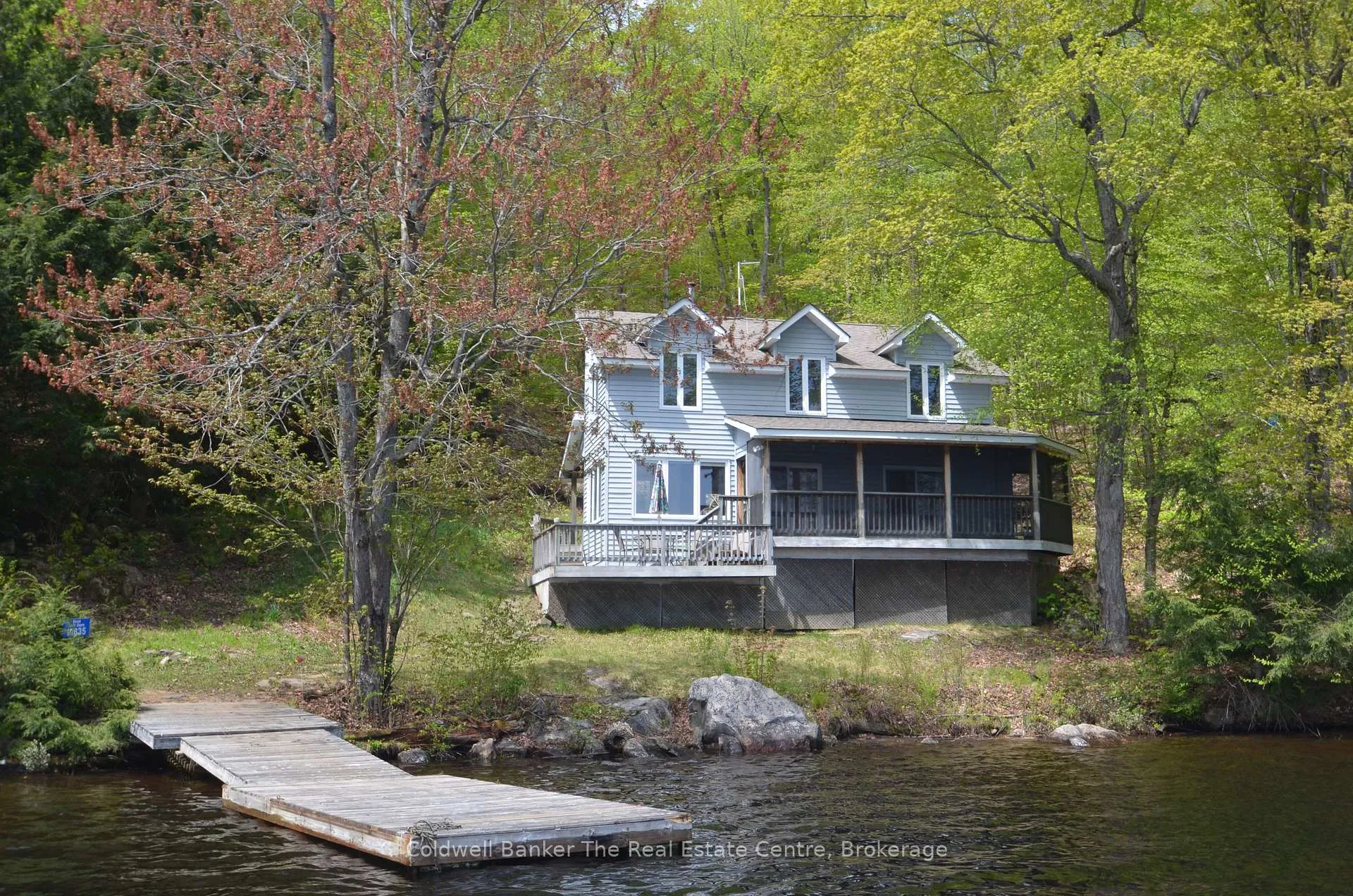 Front of 10835 Raven - West Shore Way