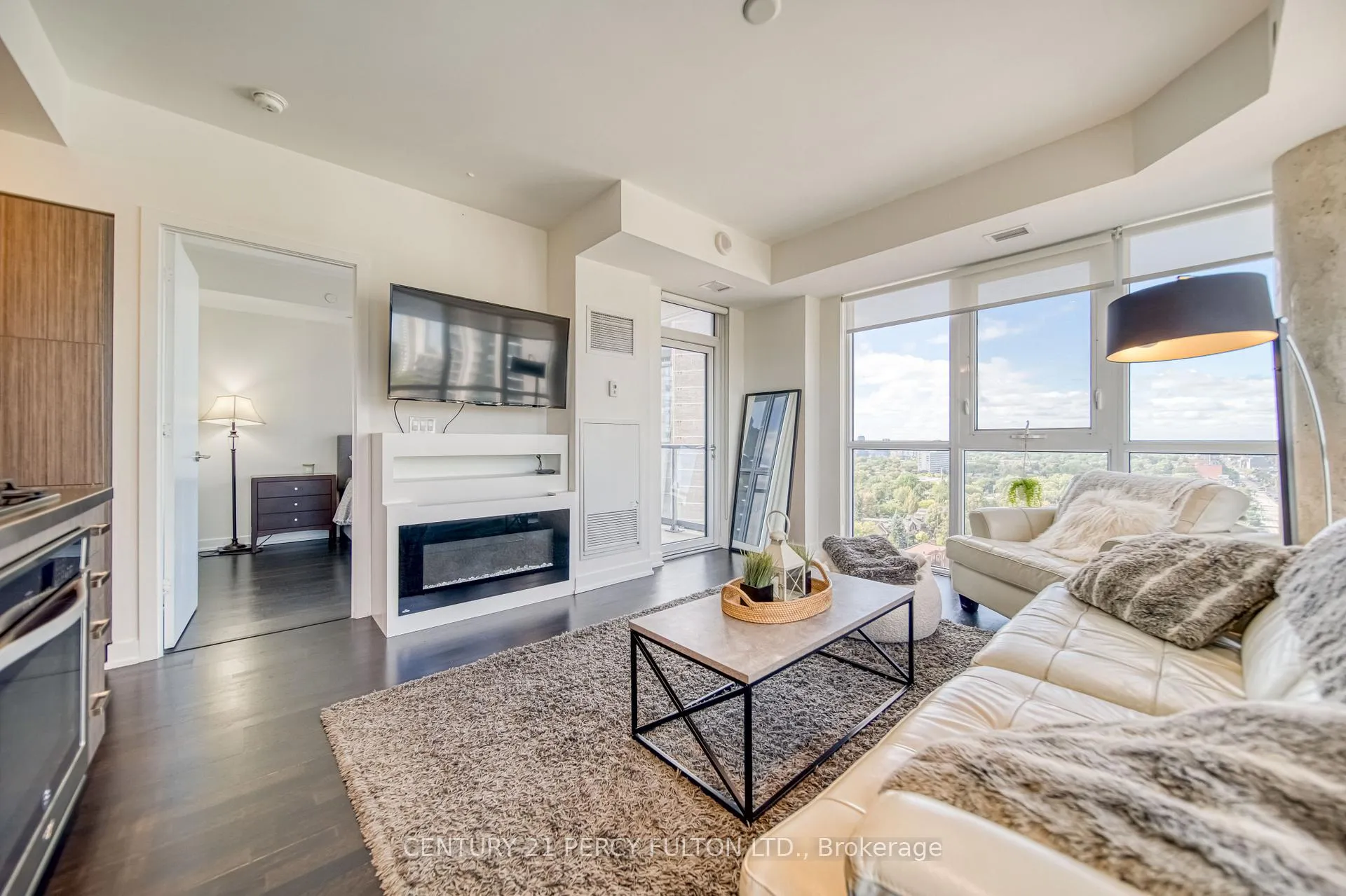 Photo 13 of Unit 1211, 501 St. Clair Avenue W, Toronto, Casa Loma — HOMEH