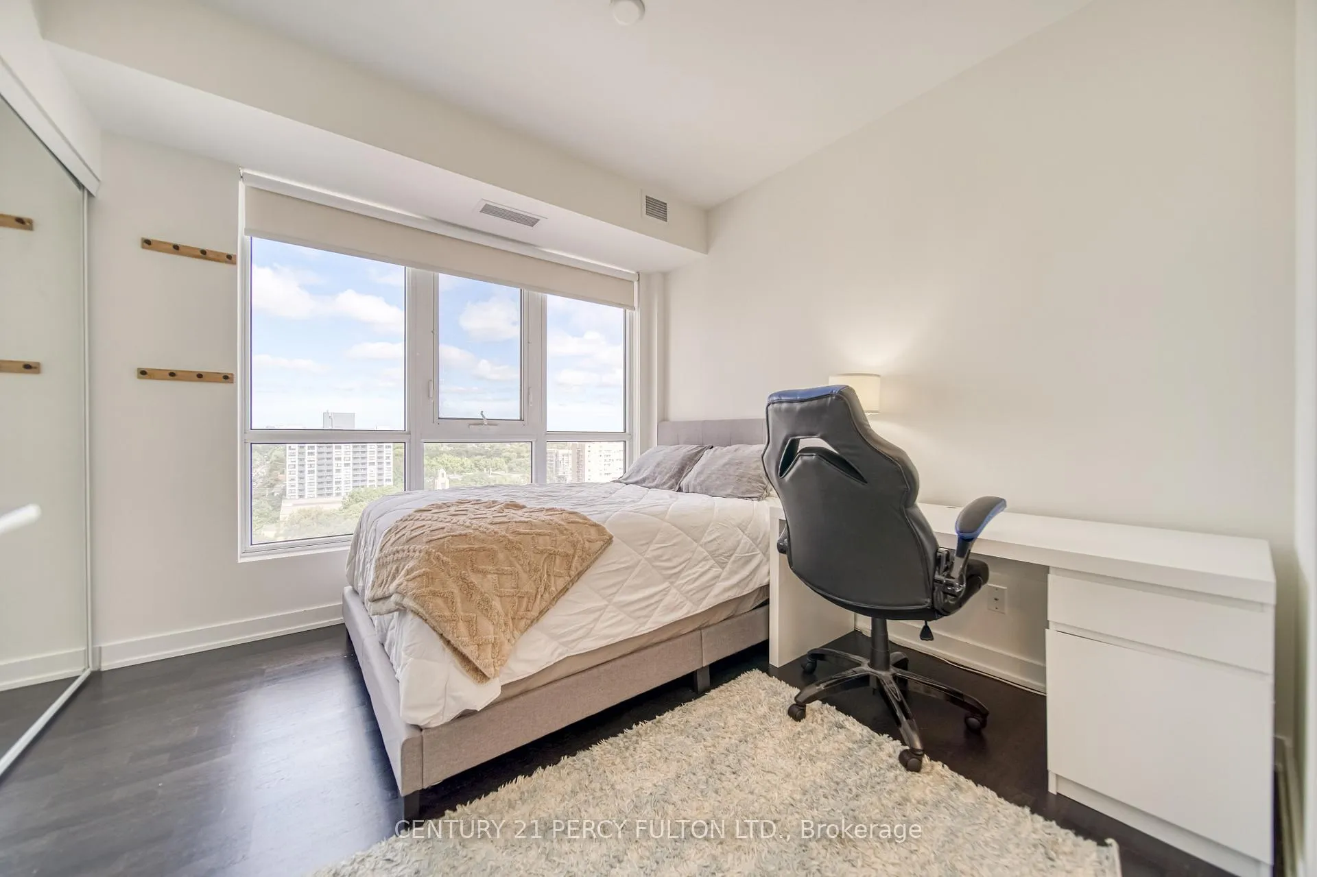 Photo 16 of Unit 1211, 501 St. Clair Avenue W, Toronto, Casa Loma — HOMEH