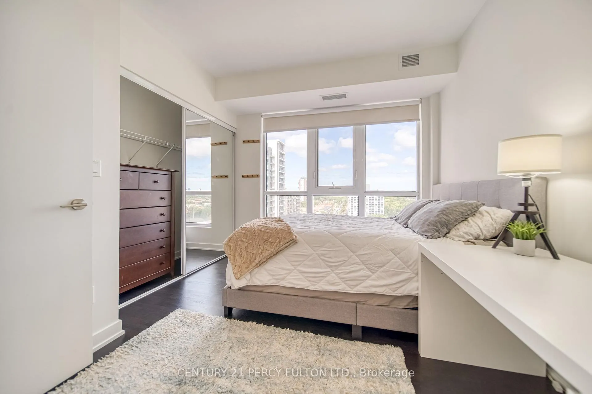 Photo 18 of Unit 1211, 501 St. Clair Avenue W, Toronto, Casa Loma — HOMEH