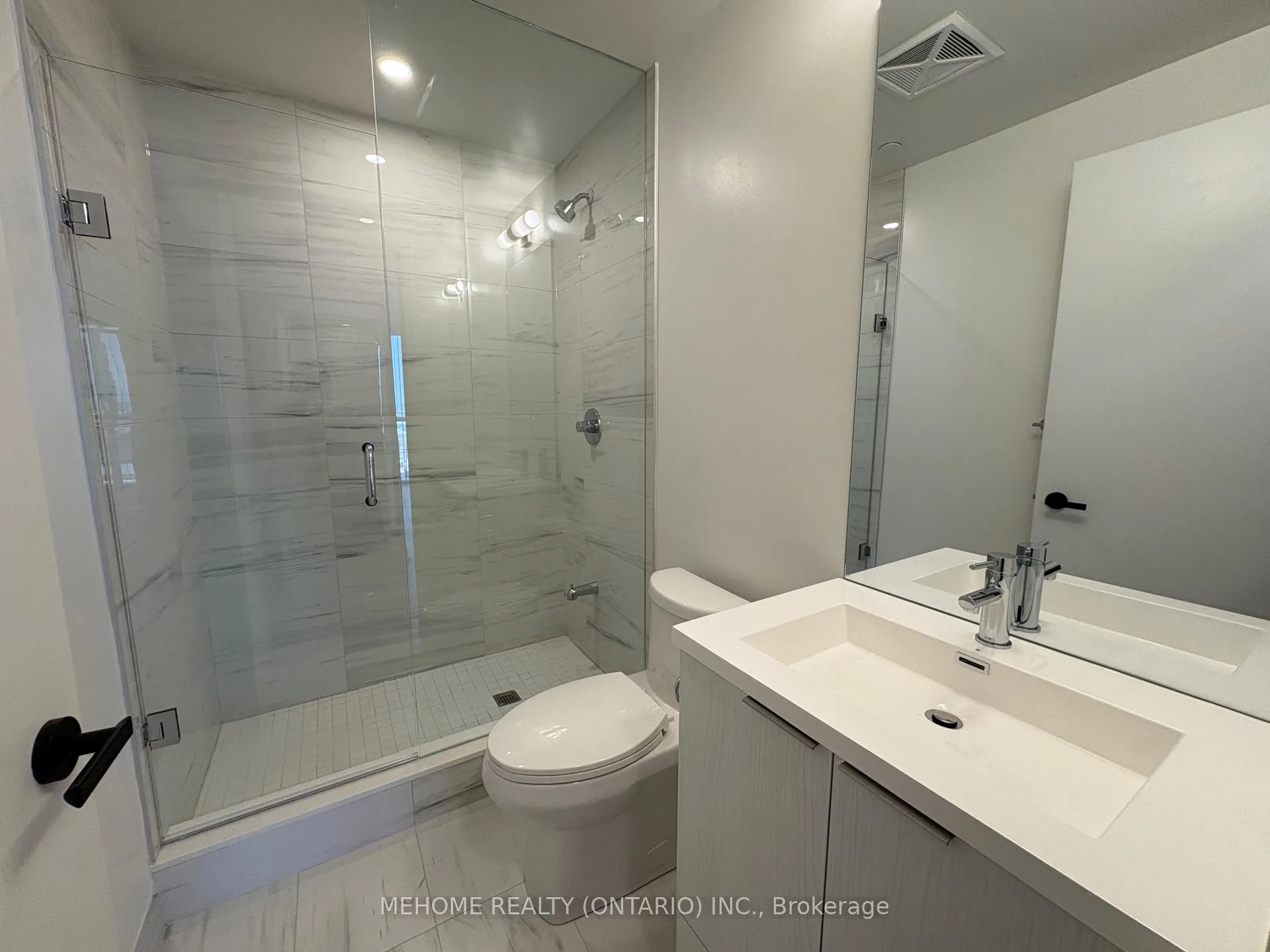 Photo 11 of Unit 1902, 8 Interchange Way, Vaughan, Vaughan Corporate Centre — HOMEH