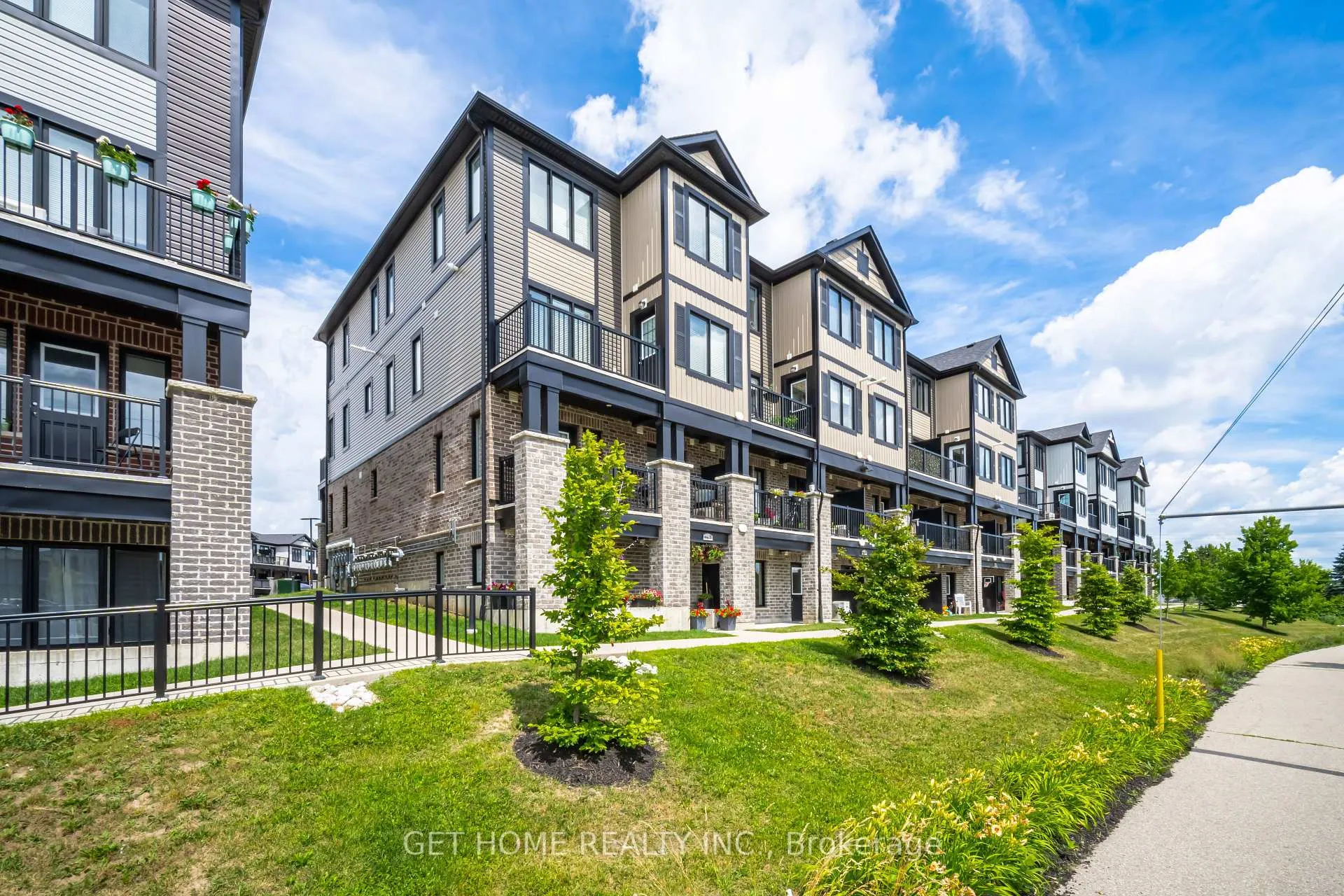 Photo 2 of Unit B-17, 160 Rochefort Street, Kitchener — HOMEH