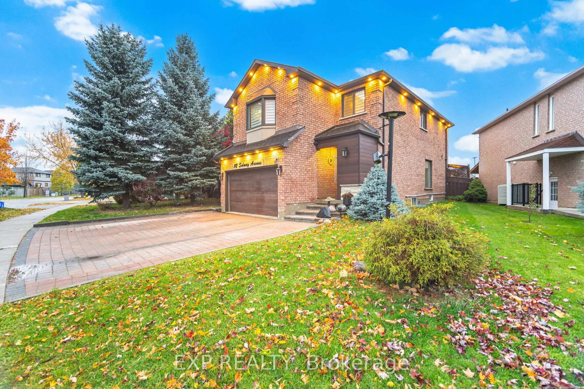 Photo 4 of 118 Solway Avenue, Vaughan, Maple — HOMEH